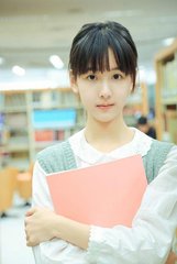 九九热只有这里有精品_: 关键时刻的决策，背后你又看到了什么？